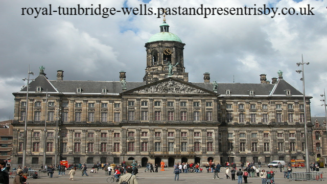 4 Rekomendasi Wisata Terpopuler di Belanda